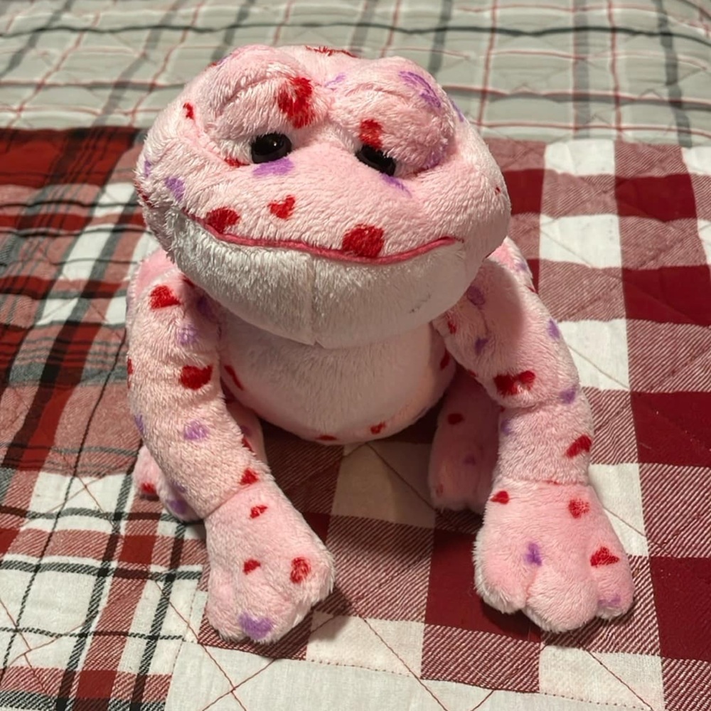 Ganz Webkinz Love Frog